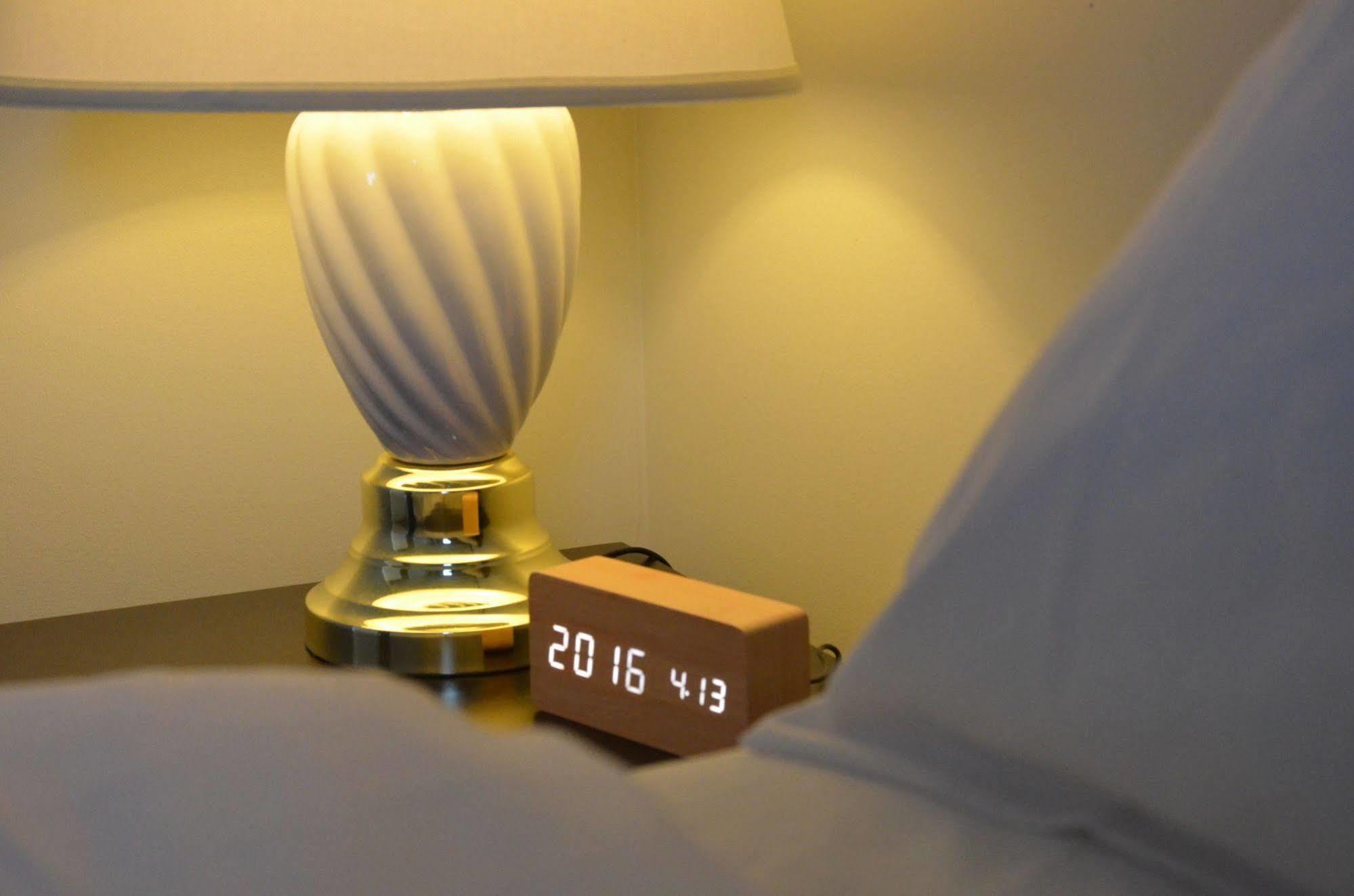 Knights Inn Мерритт Экстерьер фото